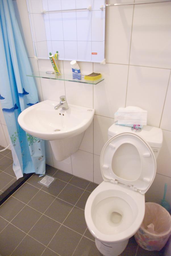 Handy Hostel Hualien Eksteriør billede