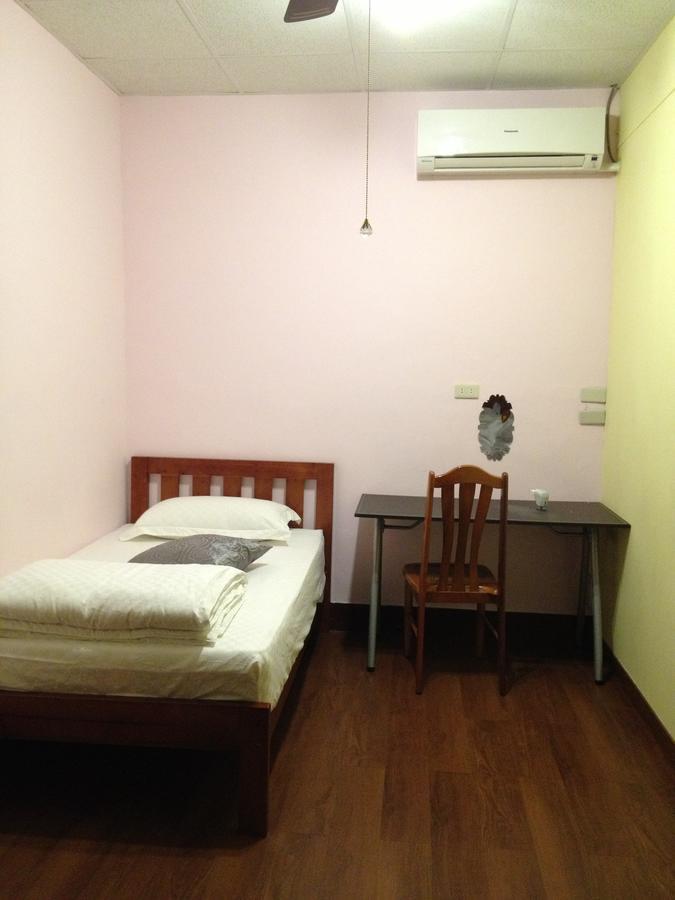 Handy Hostel Hualien Eksteriør billede