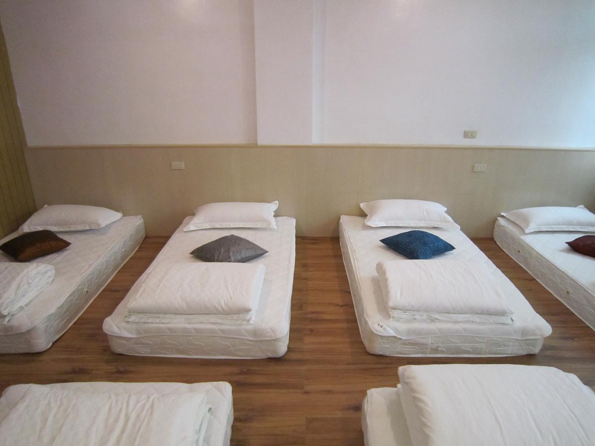 Handy Hostel Hualien Eksteriør billede