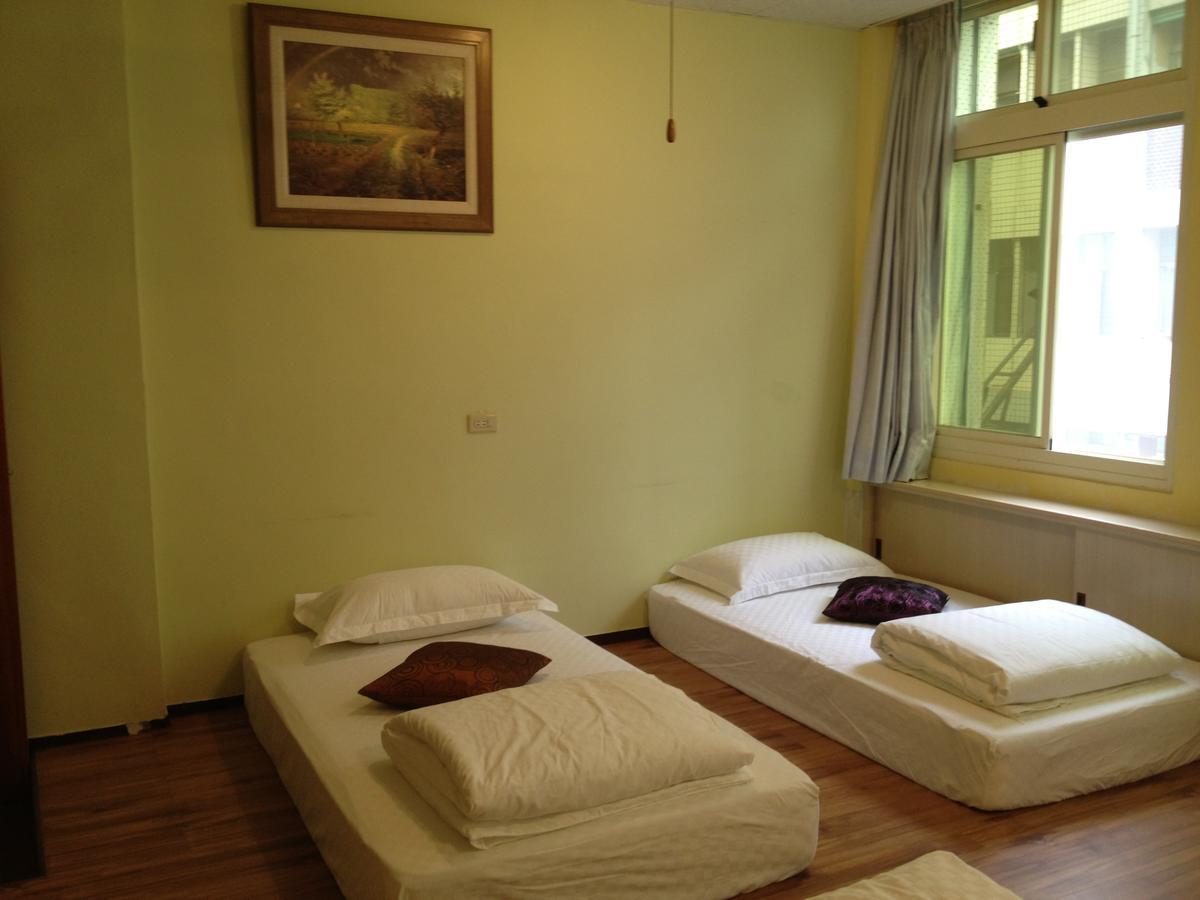 Handy Hostel Hualien Eksteriør billede