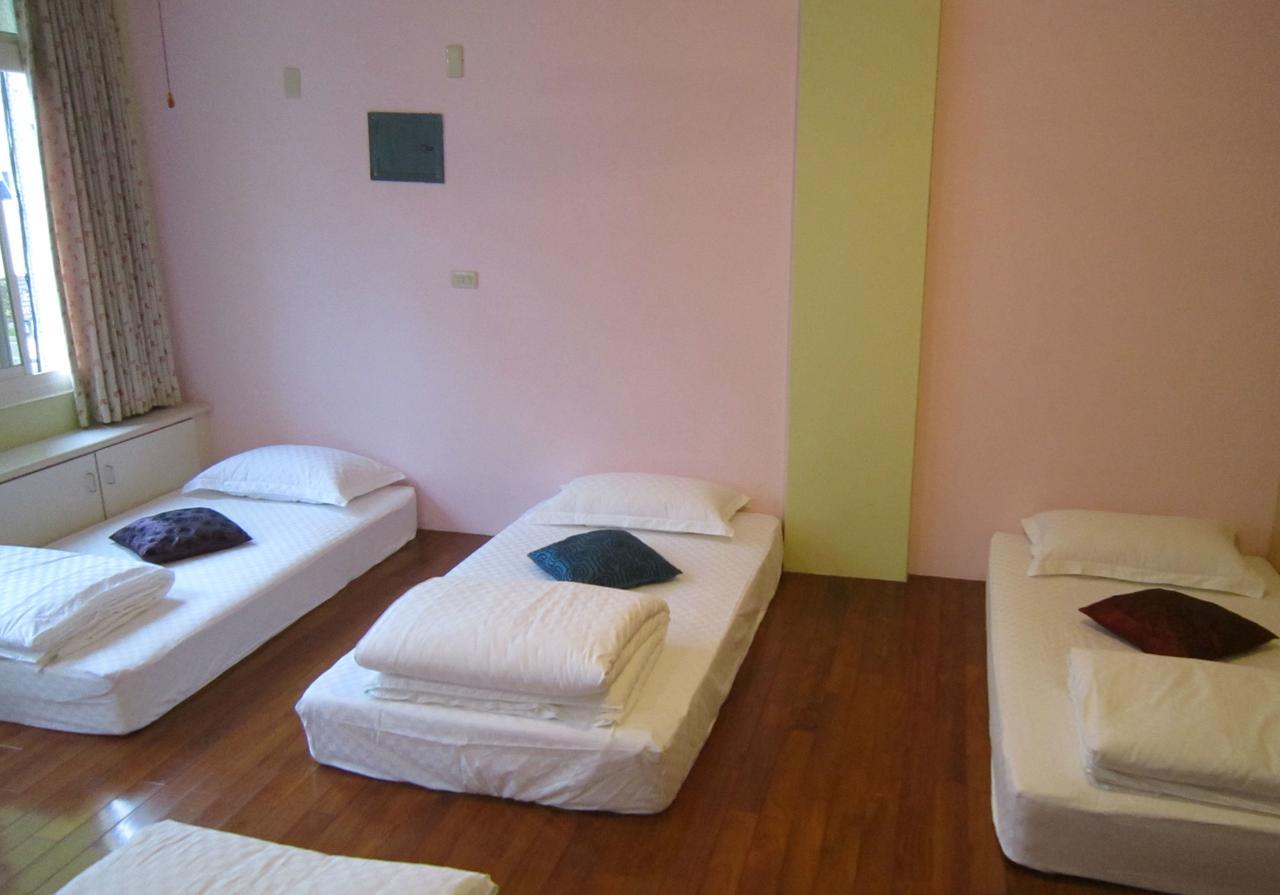 Handy Hostel Hualien Eksteriør billede
