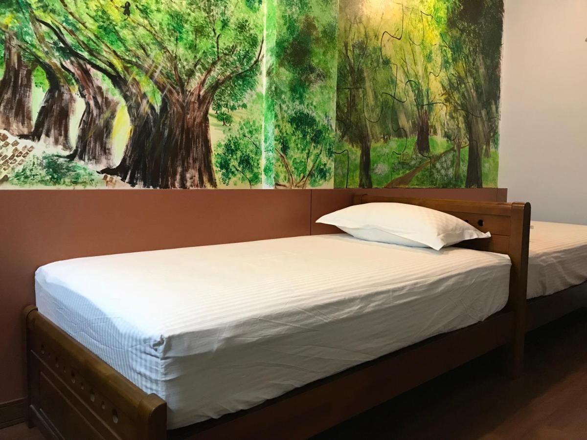 Handy Hostel Hualien Eksteriør billede