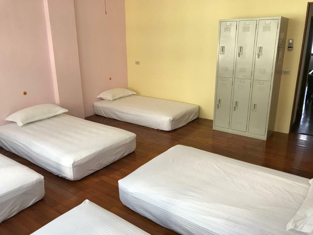Handy Hostel Hualien Eksteriør billede